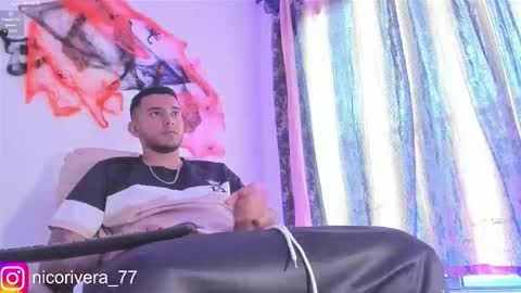 Nicolas online show from October 24, 1:46 pm