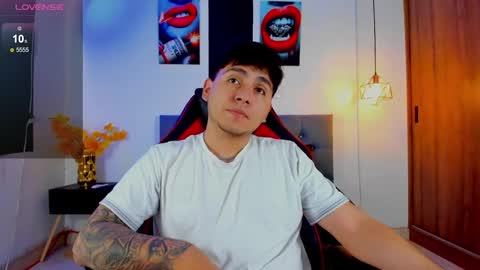 nicolas_james_sc online show from November 15, 1:57 pm