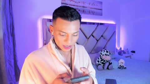 Snapshot of nicolas_reyes_ chatting on September 30, 10:08 am JEAMPIER online show from September 30, 10:08 am