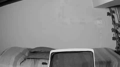 nicolasrodrii online show from June 25, 5:12 am