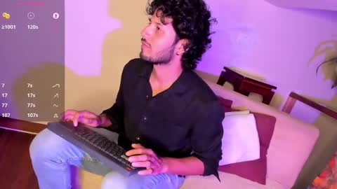 nicolasrodrii online show from January 6, 10:37 pm