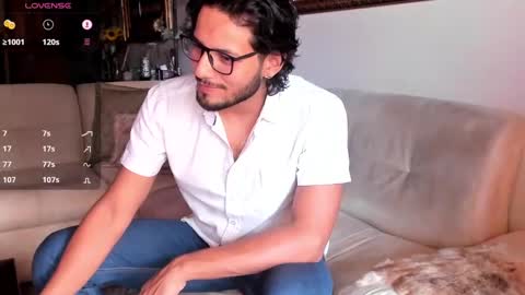 nicolasrodrii online show from January 28, 8:47 pm