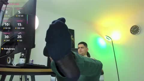 Nicolas Fellener online show from October 11, 5:11 am