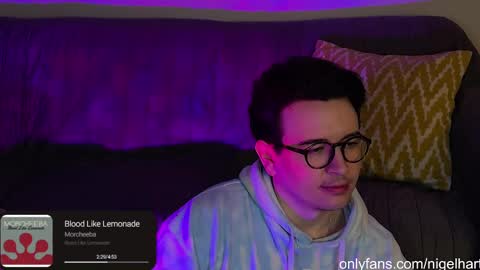 Nigel Hart online show from January 4, 2:03 am