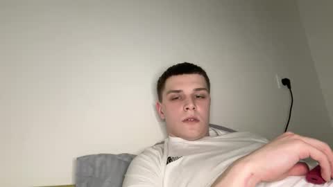 Max online show from January 6, 9:30 pm