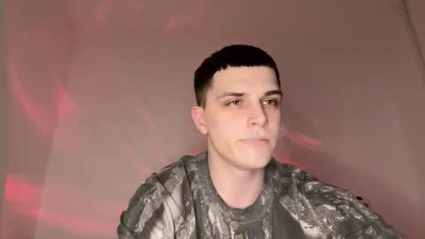 Max online show from January 5, 6:22 pm