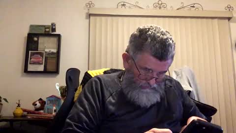 nightmoves1970 online show from January 18, 4:41 am