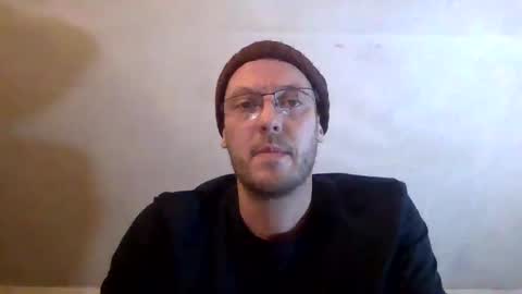 Snapshot of nighttime654539 chatting on December 25, 10:16 pm nighttime online show from December 25, 10:16 pm