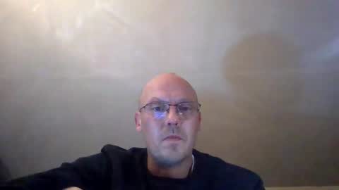 Snapshot of nighttime654539 chatting on December 8, 3:00 am nighttime online show from December 8, 3:00 am