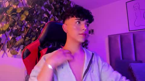 niick_twink online show from September 28, 3:04 am