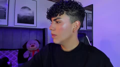 niick_twink online show from October 6, 7:18 pm