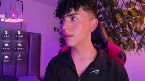 niick_twink online show from October 1, 3:21 am