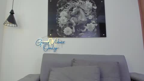 Niick online show from December 24, 8:38 pm