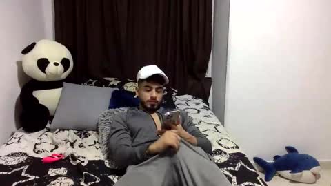 Snapshot of niko_steel1 chatting on October 15, 9:28 am Niko Steel online show from October 15, 9:28 am