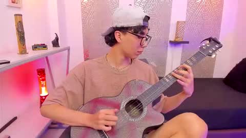    online show from October 9, 5:01 am