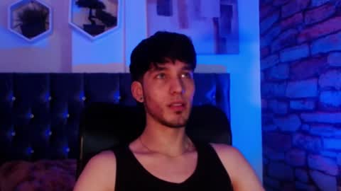 Noah Brigth online show from October 10, 2:49 am