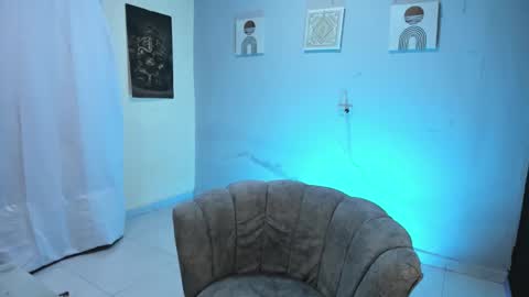 Snapshot of noah_cole_ chatting on September 14, 7:16 pm Noah online show from September 14, 7:16 pm