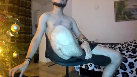 Noah online show from December 23, 8:03 pm