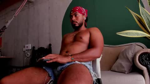 Noah online show from February 11, 6:55 pm