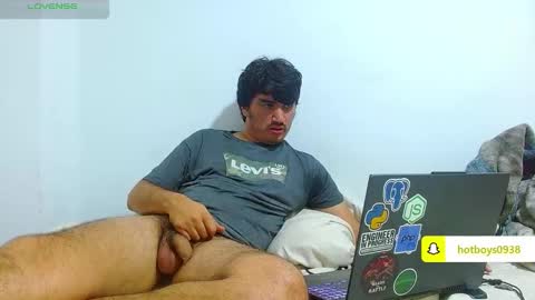 noah_meyer_ online show from September 18, 4:14 am