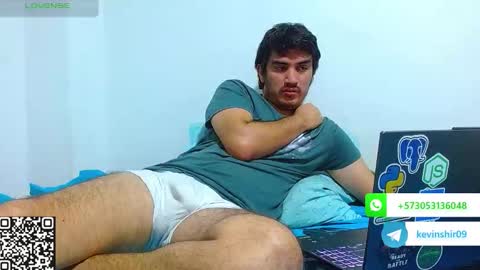 noah_meyer_ online show from December 16, 6:31 am