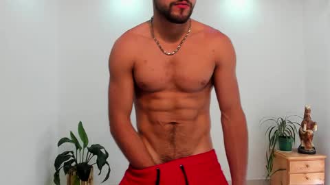 LIAM- noah online show from November 13, 1:49 pm