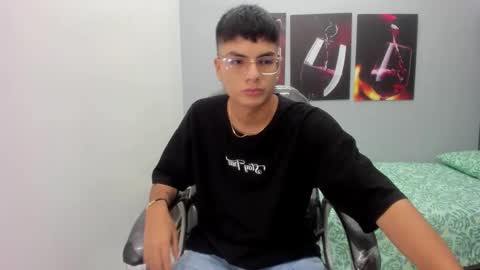 Snapshot of noha_scott chatting on February 21, 10:59 pm Noha Scott online show from February 21, 10:59 pm
