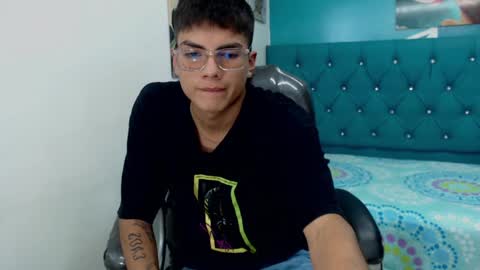 Snapshot of noha_scott chatting on January 9, 10:41 pm Noha Scott online show from January 9, 10:41 pm