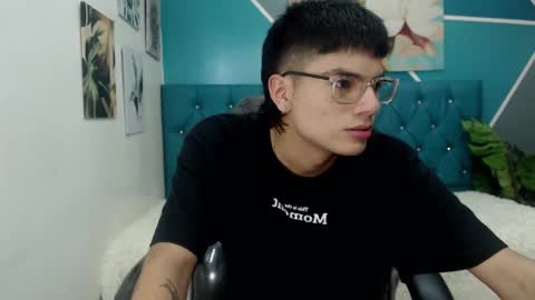 Snapshot of noha_scott chatting on February 20, 10:59 pm Noha Scott online show from February 20, 10:59 pm