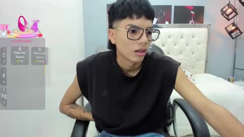 Snapshot of noha_scott chatting on September 23, 10:53 pm Noha Scott online show from September 23, 10:53 pm