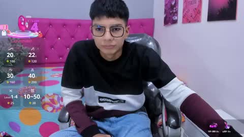 Snapshot of noha_scott chatting on September 17, 10:55 pm Noha Scott online show from September 17, 10:55 pm