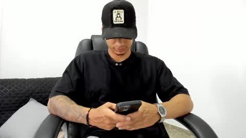 nohanhunter online show from April 15, 3:12 pm