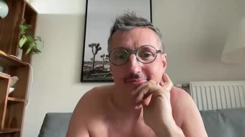 nolo34 online show from March 13, 4:36 pm