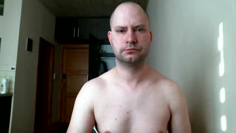 norbertopl87 online show from March 7, 8:13 am