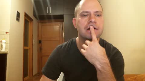 norbertopl87 online show from December 15, 4:26 pm