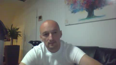 nordicrunner76 online show from May 16, 8:40 pm
