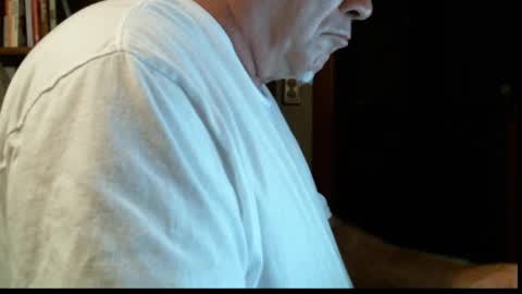 Snapshot of northcountryguy762 chatting on September 27, 3:37 am northcountryguy762 online show from September 27, 3:37 am