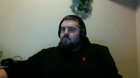 LatexLeatherMan online show from December 21, 6:38 pm