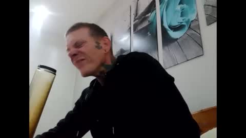 noshame1986 online show from October 2, 10:19 am