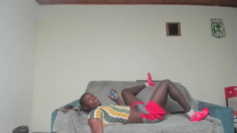 nreus online show from November 19, 7:25 pm