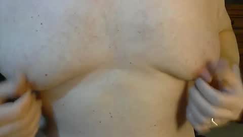 Nipplefetish online show from March 13, 5:37 am