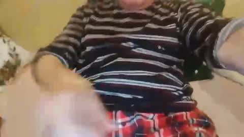 nukiss online show from April 16, 9:50 pm