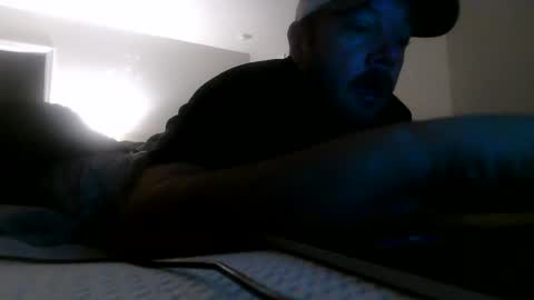 nuttincowboy727272 online show from April 3, 10:01 am