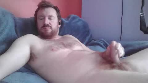 Snapshot of oatsljo4 chatting on December 5, 6:34 pm oatsljo4 online show from December 5, 6:34 pm