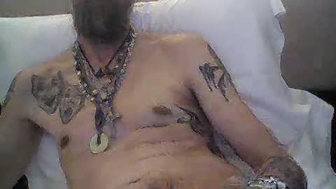 oedipe666cam online show from June 21, 10:15 pm