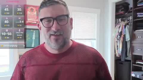 Office Dad online show from October 31, 6:00 pm