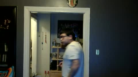 oscar flores online show from July 2, 5:24 am