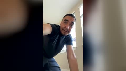 ofuentes online show from June 23, 12:37 am