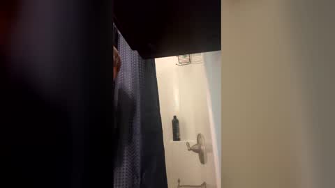 ogoofztubyar online show from April 14, 10:26 am