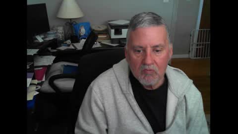 Snapshot of ohfukitsbob chatting on September 9, 3:44 pm ohfukitsbob online show from September 9, 3:44 pm